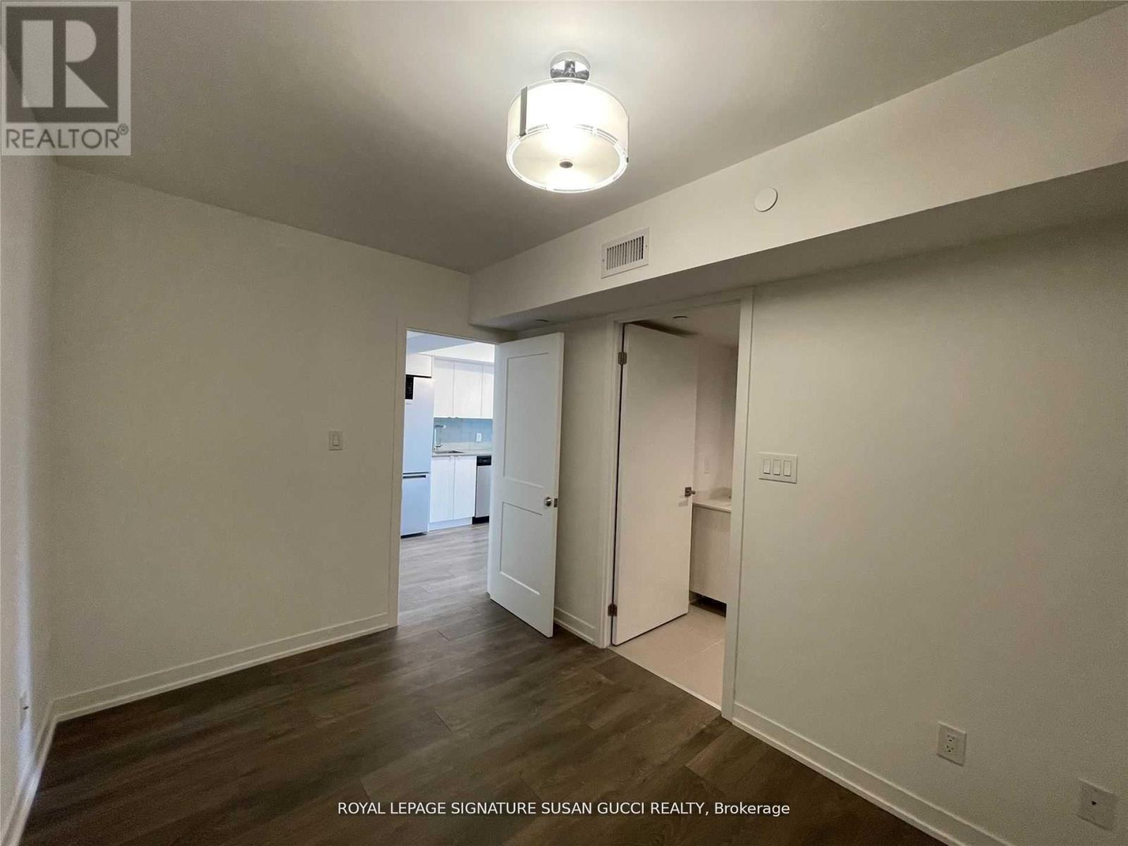 203 - 1401 O'connor Drive, Toronto, Ontario M4B 2V5 - Photo 10 - E12595066