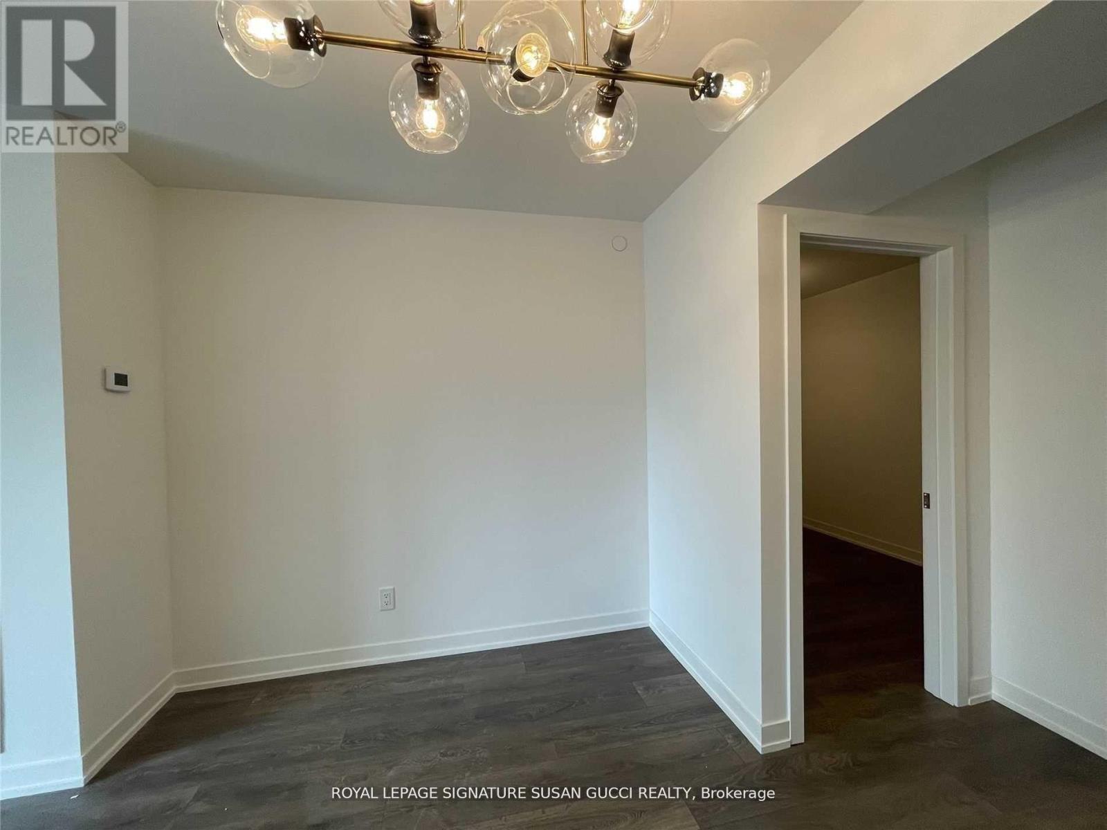 203 - 1401 O'connor Drive, Toronto, Ontario M4B 2V5 - Photo 4 - E12595066