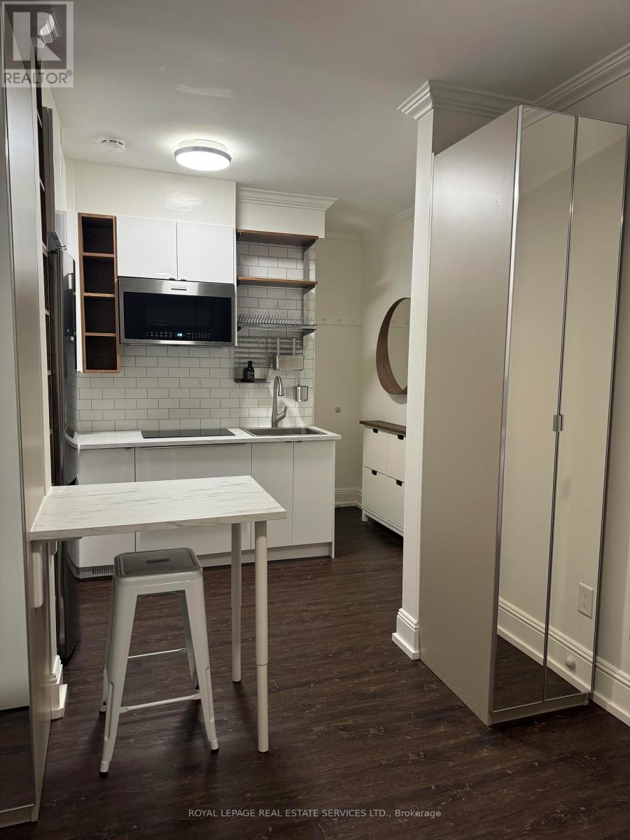 1 - 793 Pape Avenue, Toronto, Ontario M4K 3T2 - Photo 7 - E12595082