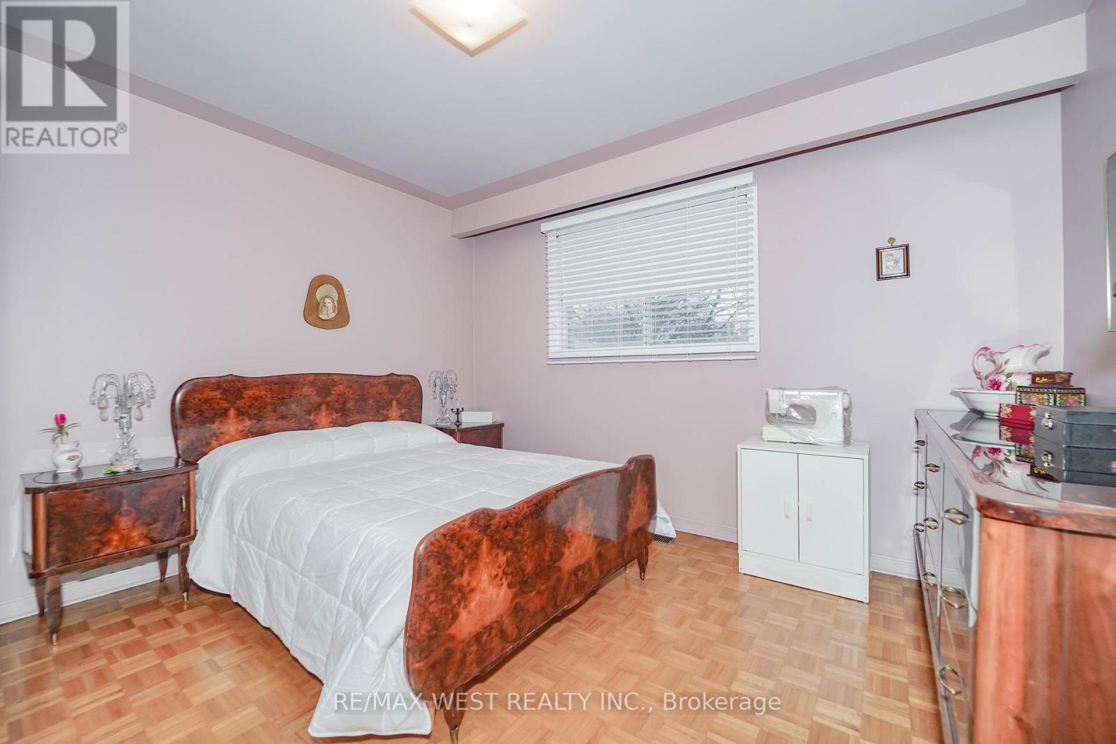 21 Greendowns Drive, Toronto, Ontario M1M 3S7 - Photo 6 - E12595094