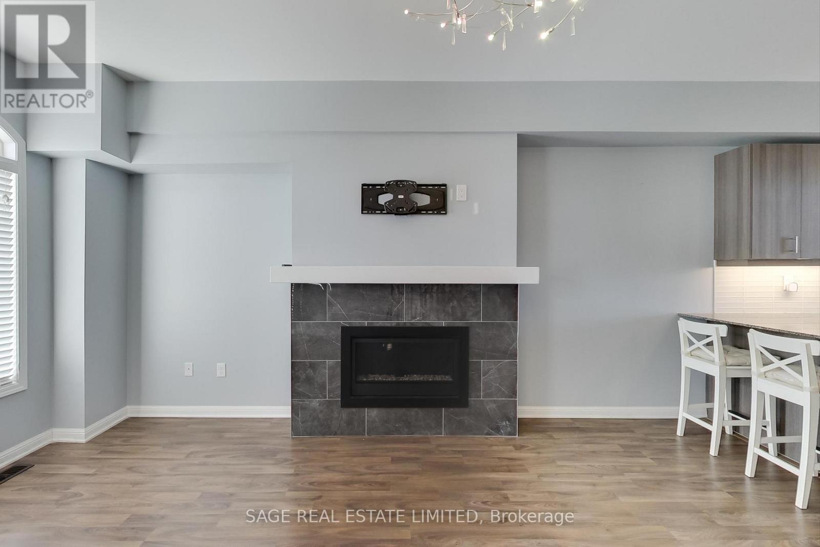 1417 Salem Road N, Ajax, Ontario L1Z 0R9 - Photo 3 - E12595116