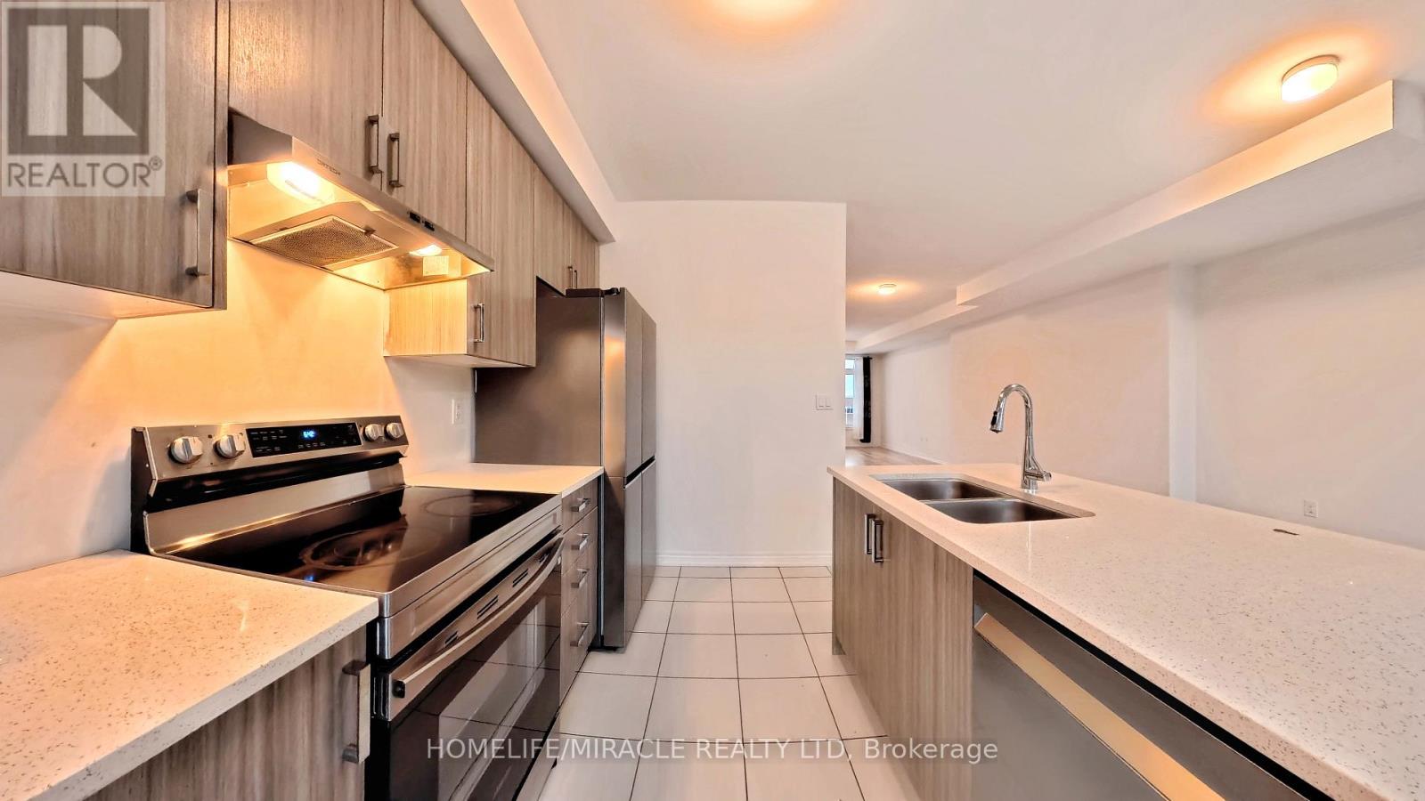 59 Sorbara Way, Whitby, Ontario L1M 0M4 - Photo 24 - E12595164