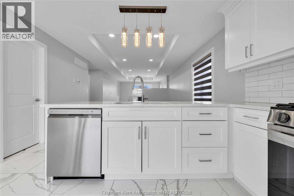 794 Keil Drive South, Chatham, Ontario  N7M 0T4 - Photo 9 - 25030762