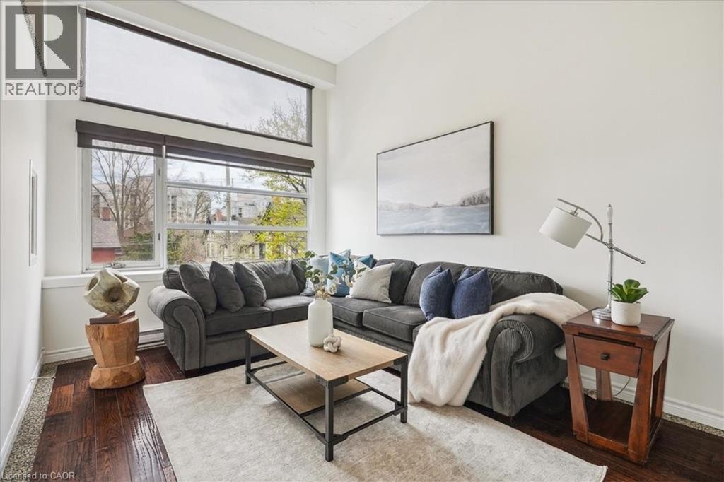 50 MAIN Street Unit# 313, Dundas, Ontario