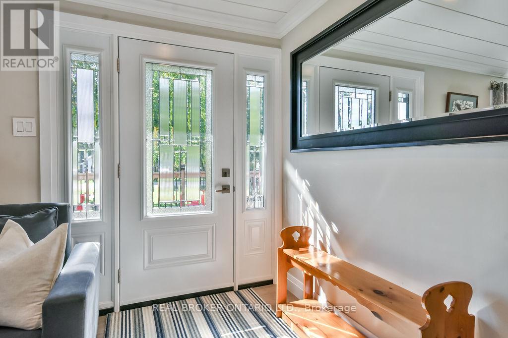 812 Cook Street, Innisfil, Ontario L9S 2J1 - Photo 9 - N12595058