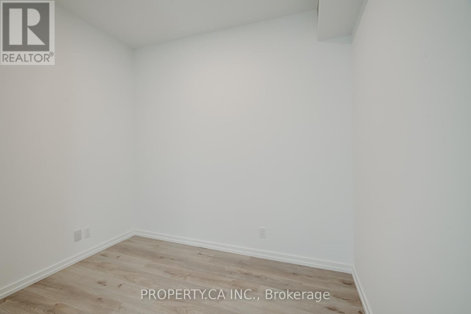 2107 - 1000 Portage Parkway, Vaughan, Ontario L4K 0L1 - Photo 10 - N12595120