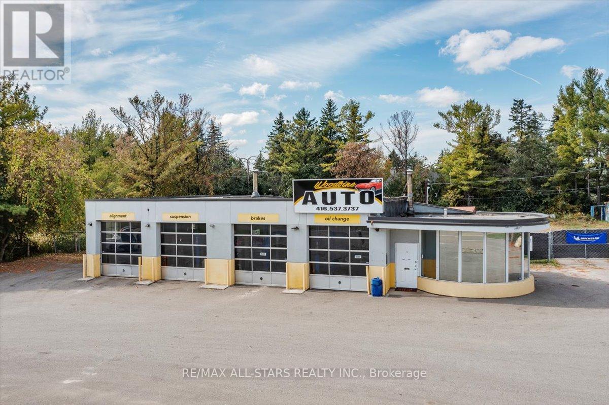 14806 WOODBINE AVENUE, Whitchurch-Stouffville, Ontario