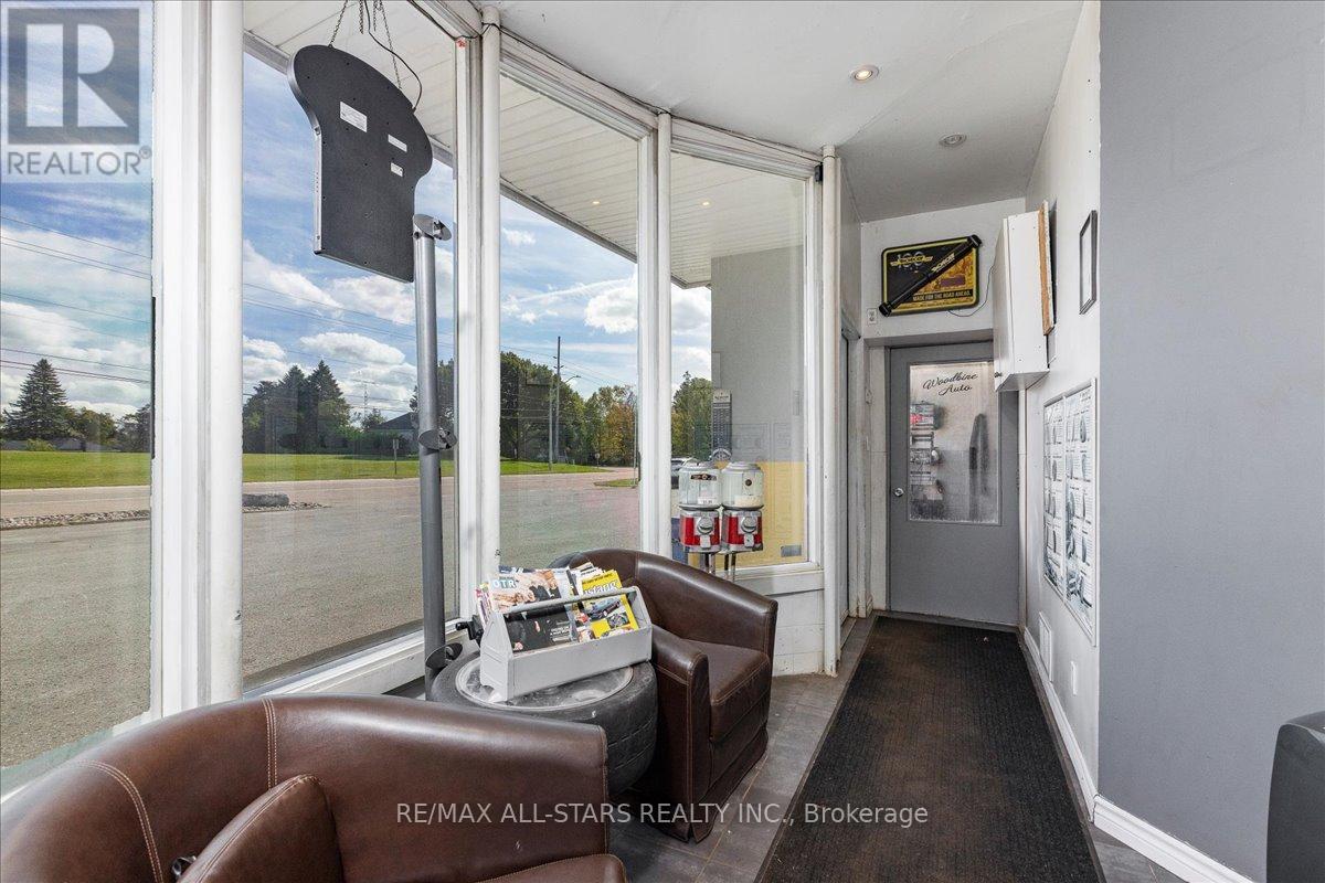 14806 Woodbine Avenue, Whitchurch-Stouffville, Ontario L4A 2C9 - Photo 18 - N12595170