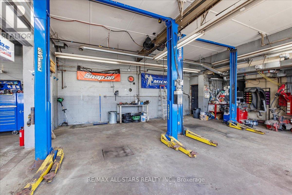 14806 Woodbine Avenue, Whitchurch-Stouffville, Ontario L4A 2C9 - Photo 20 - N12595170