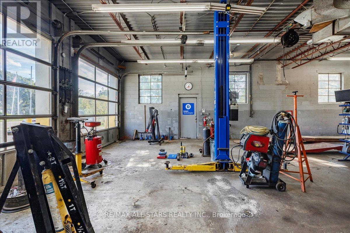 14806 Woodbine Avenue, Whitchurch-Stouffville, Ontario L4A 2C9 - Photo 21 - N12595170