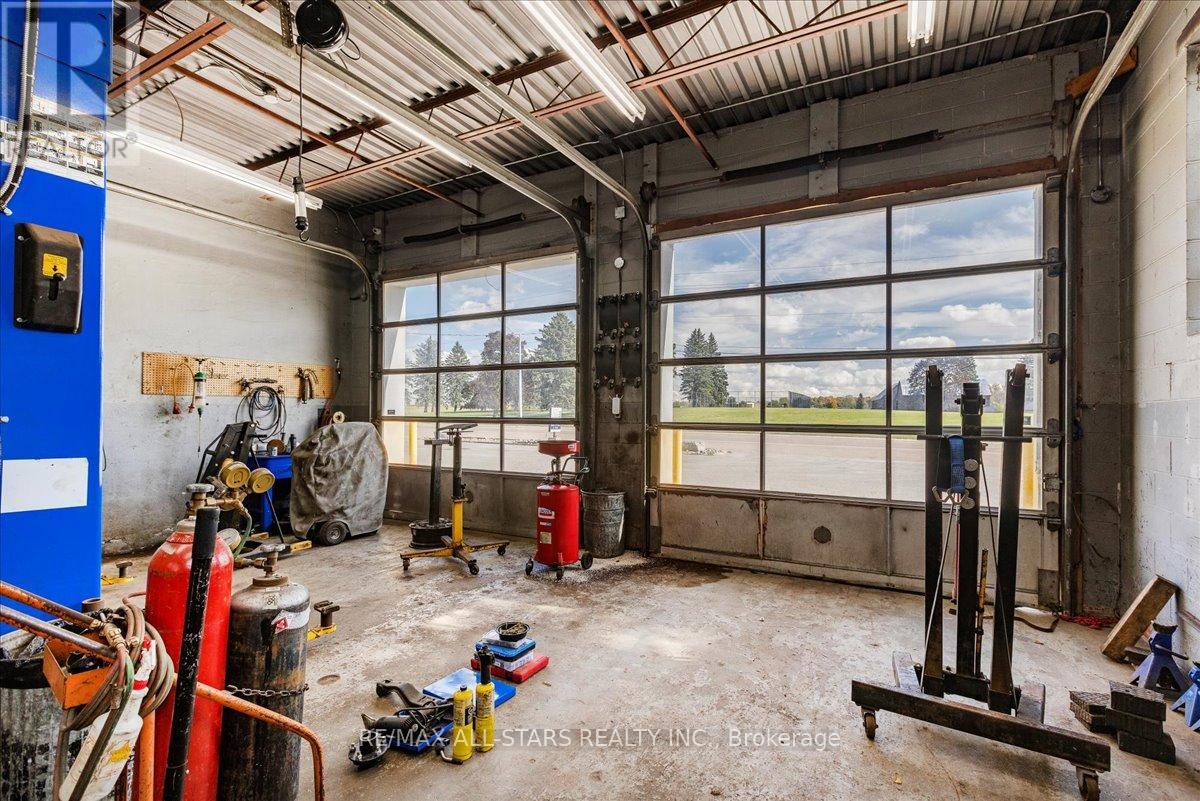 14806 Woodbine Avenue, Whitchurch-Stouffville, Ontario L4A 2C9 - Photo 22 - N12595170