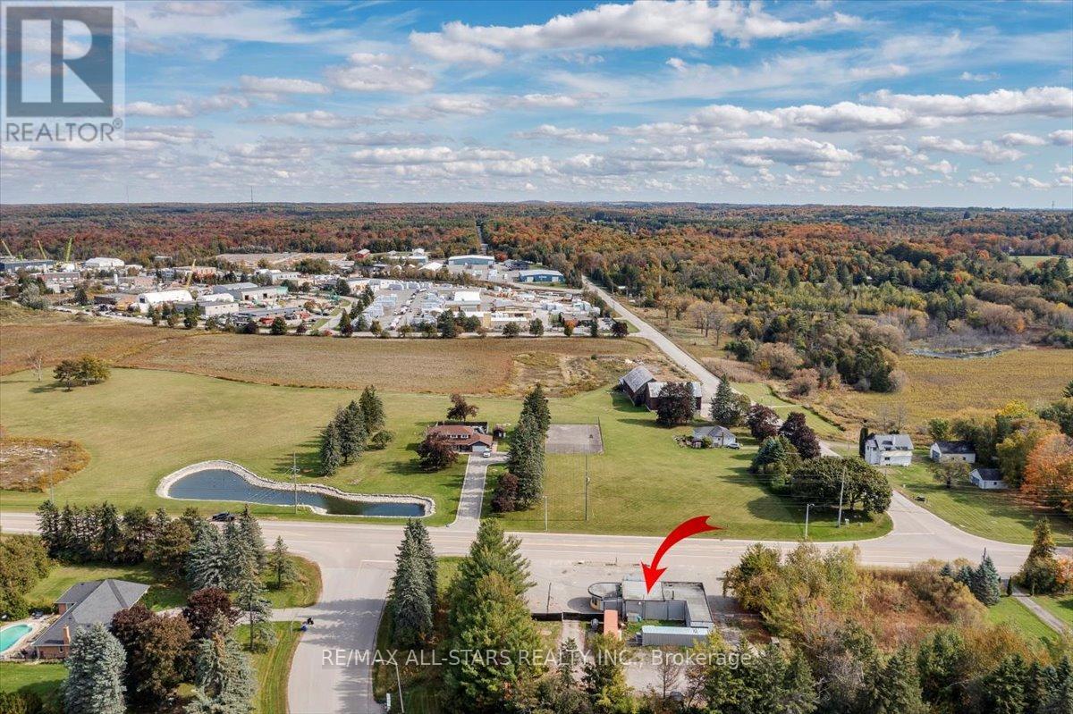 14806 Woodbine Avenue, Whitchurch-Stouffville, Ontario L4A 2C9 - Photo 7 - N12595170