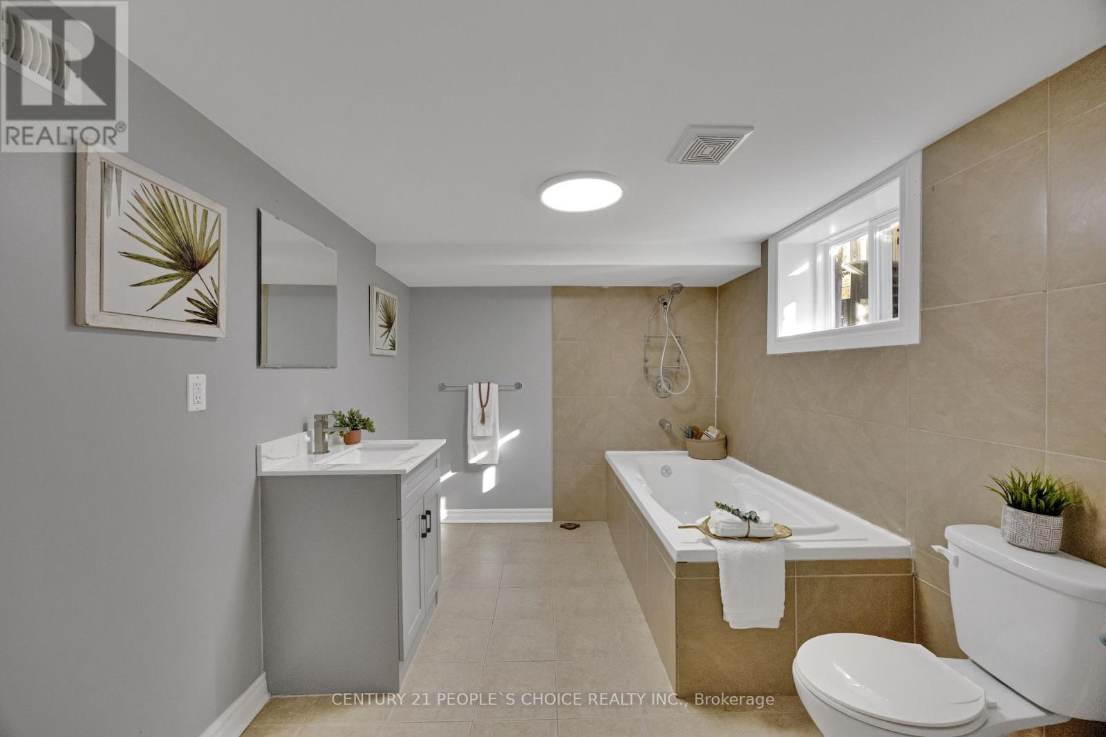 1268 Northaven Drive Ne, Mississauga, Ontario  L5G 4E7 - Photo 32 - W12514210