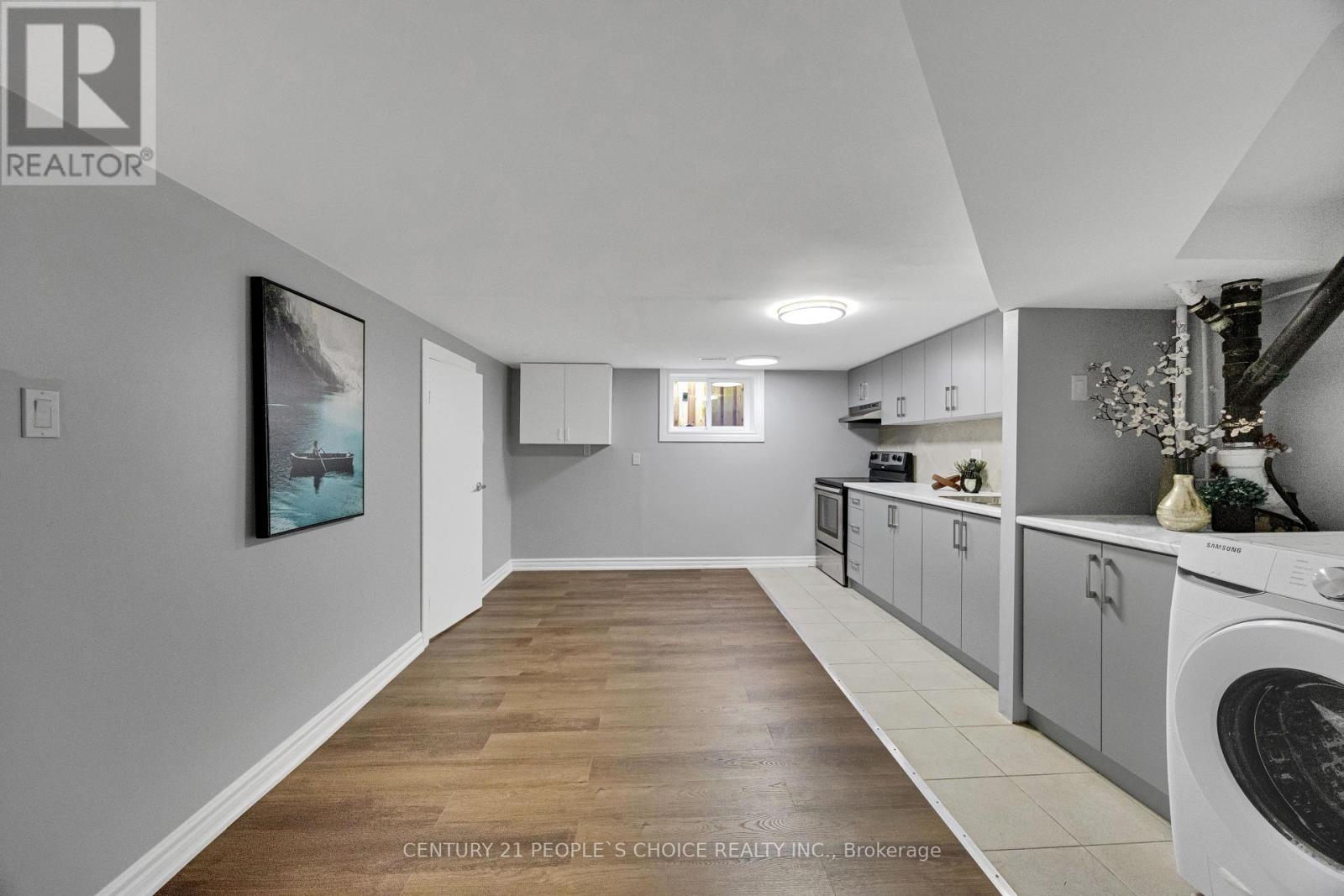 1268 Northaven Drive Ne, Mississauga, Ontario  L5G 4E7 - Photo 27 - W12514210