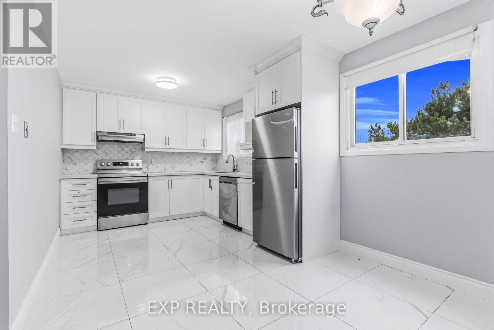 35 Mccallum Court, Brampton, Ontario  L6W 3M3 - Photo 17 - W12595026