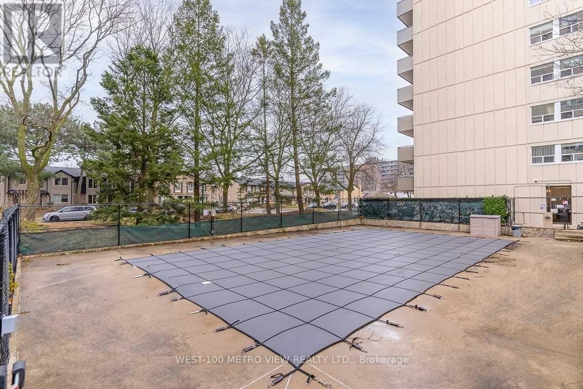 202 - 1415 Ghent Avenue, Burlington, Ontario  L7S 1X4 - Photo 17 - W12595040