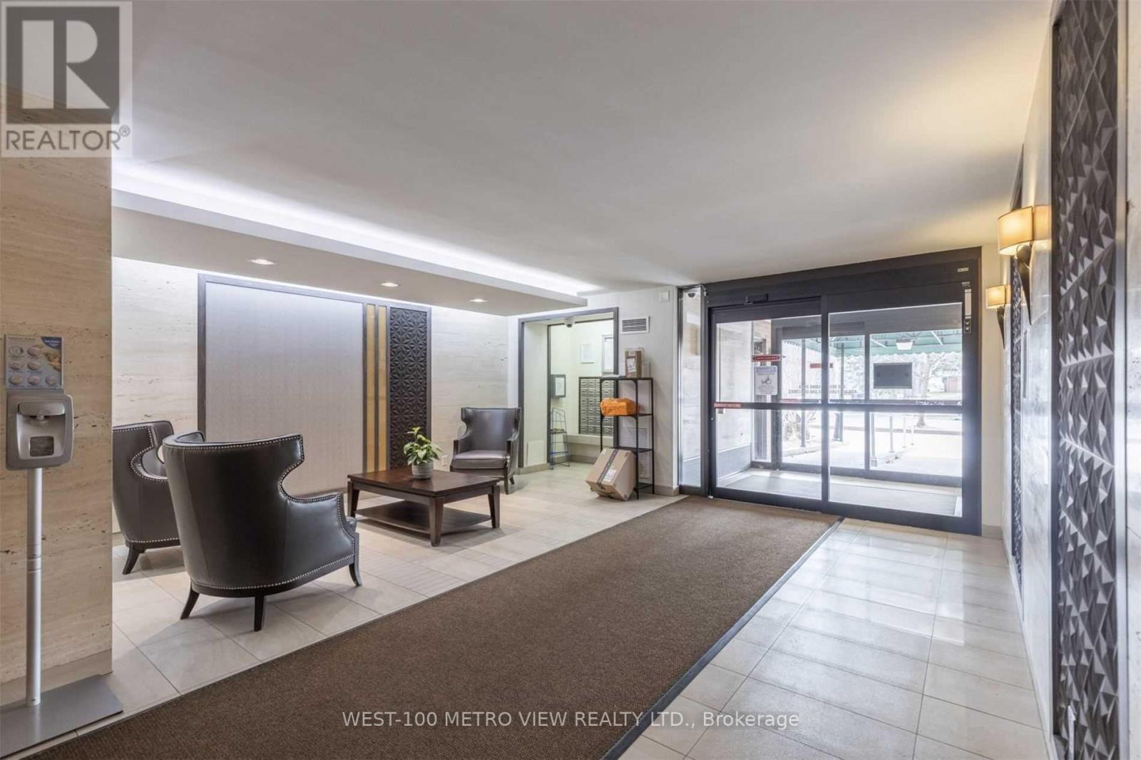 202 - 1415 Ghent Avenue, Burlington, Ontario  L7S 1X4 - Photo 22 - W12595040