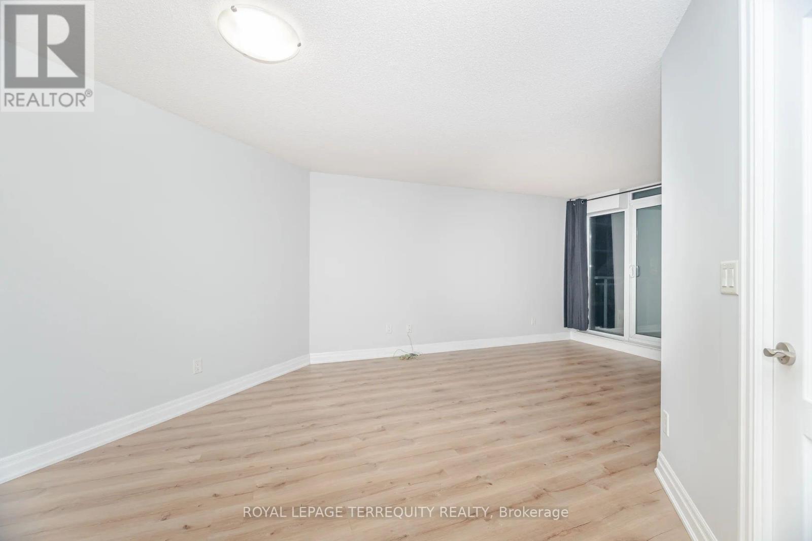 710 - 2121 Lake Shore Boulevard W, Toronto, Ontario  M8V 4E9 - Photo 13 - W12595068