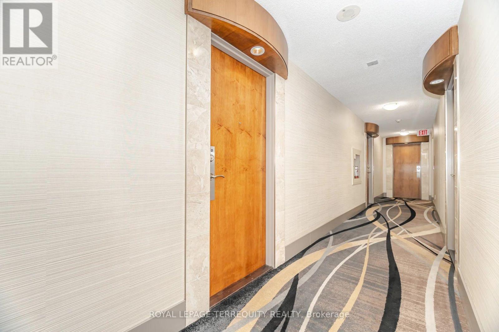 710 - 2121 Lake Shore Boulevard W, Toronto, Ontario  M8V 4E9 - Photo 5 - W12595068