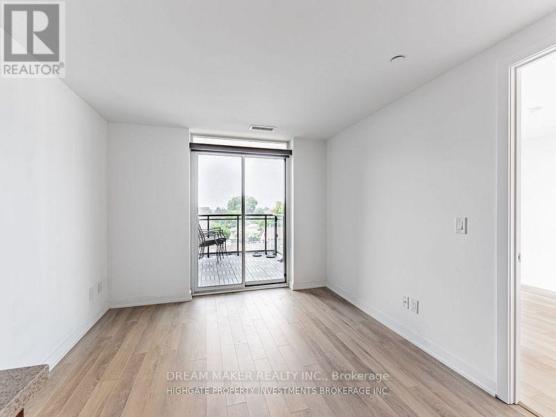 16 Mcadam Avenue, Toronto, Ontario  M6A 1S5 - Photo 16 - W12595088