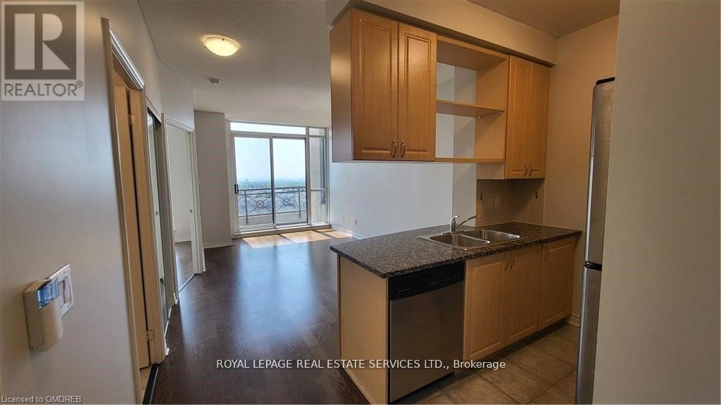 1206 - 2379 Central Park Drive, Oakville, Ontario  L6H 0E3 - Photo 6 - W12595124