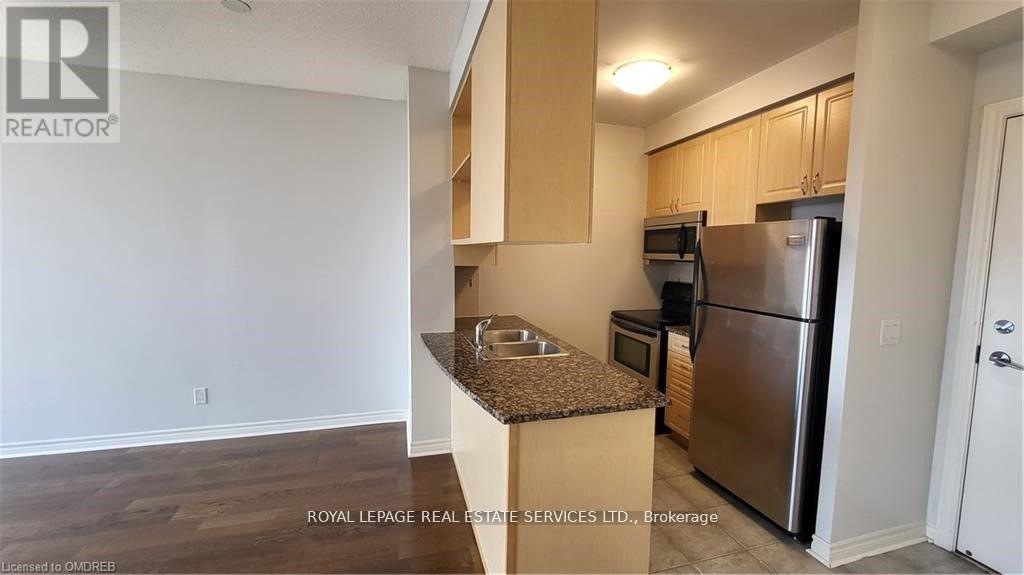 1206 - 2379 Central Park Drive, Oakville, Ontario  L6H 0E3 - Photo 8 - W12595124