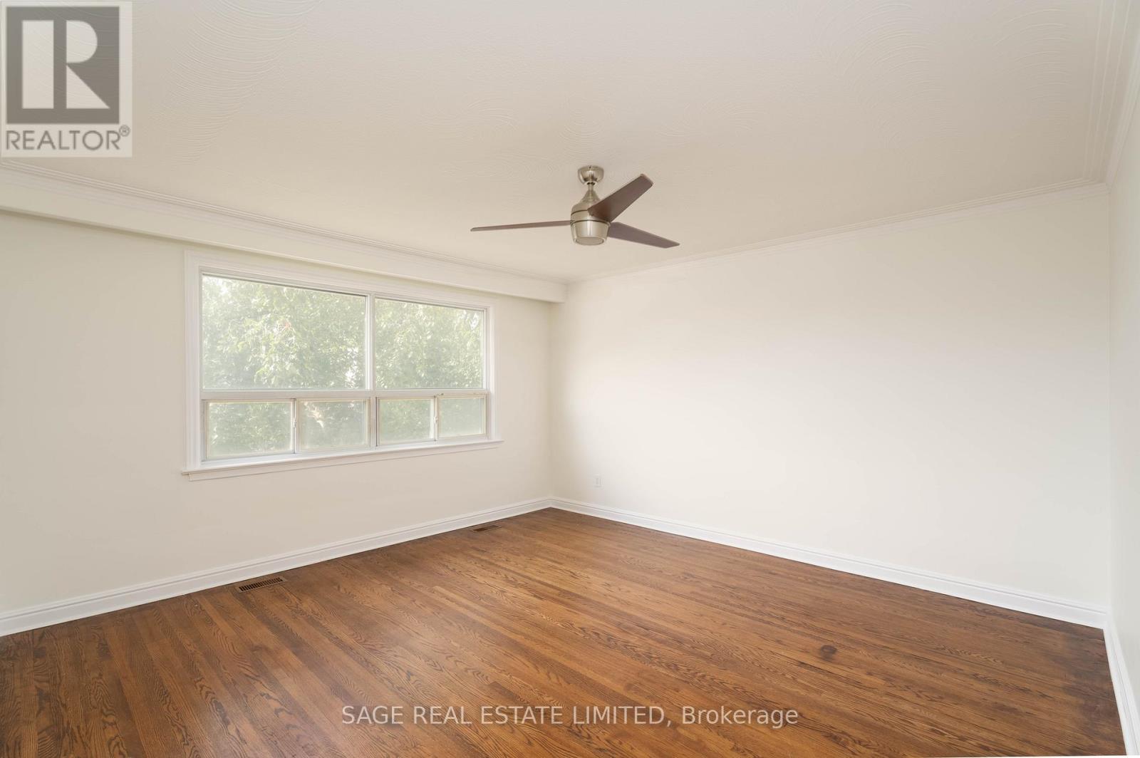 3 - 16 Simpson Avenue, Toronto, Ontario  M8Z 1E1 - Photo 3 - W12595138