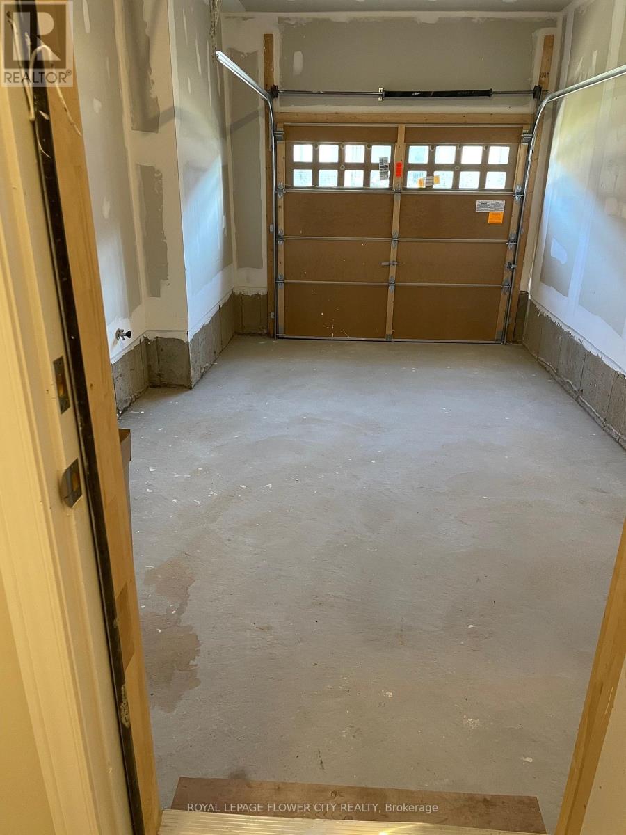 51 Pearman Crescent N, Brampton, Ontario  L7A 0A7 - Photo 16 - W12595158