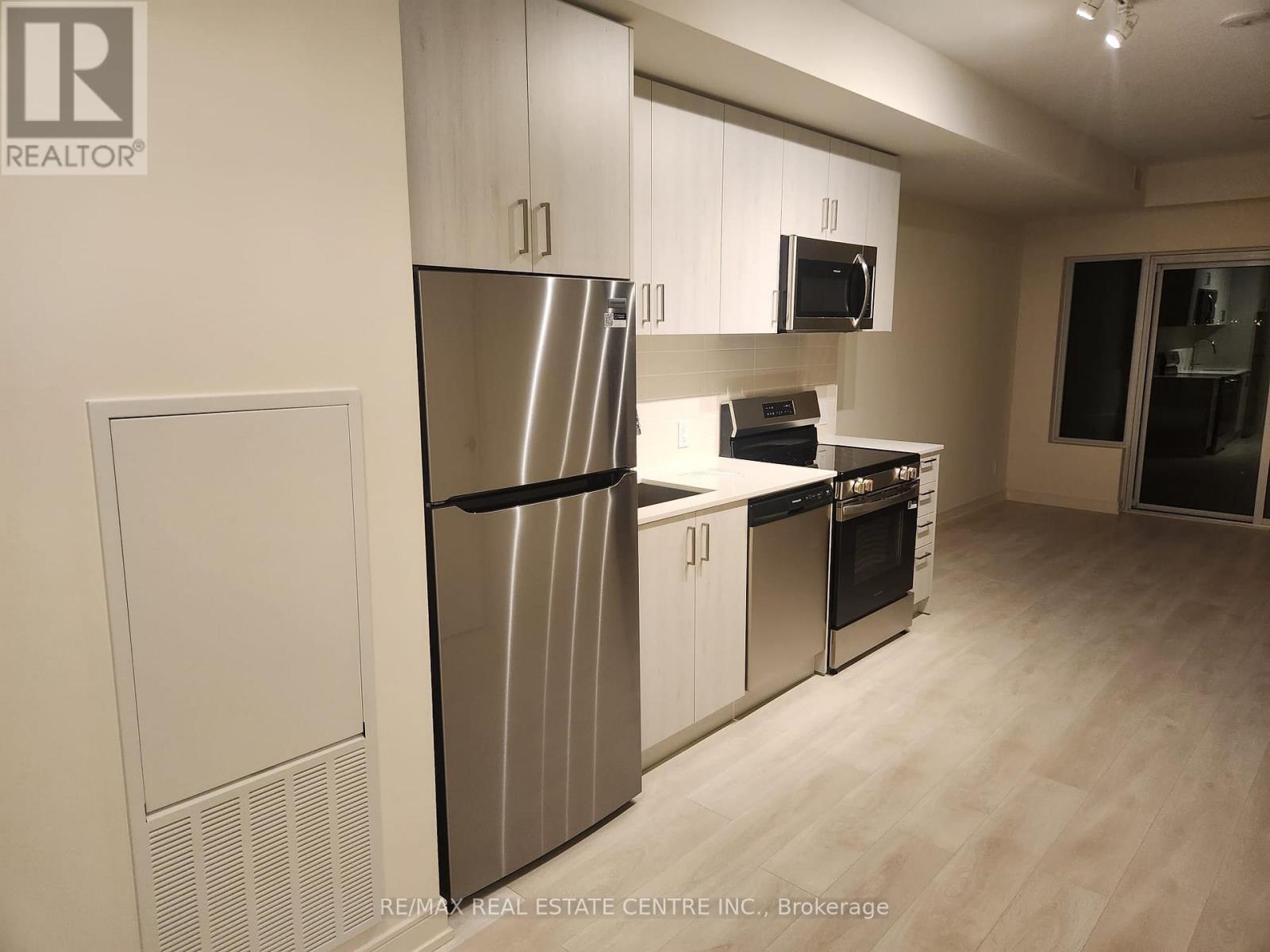 211b - 8010 Derry Road, Milton, Ontario  L9T 9N3 - Photo 3 - W12595166