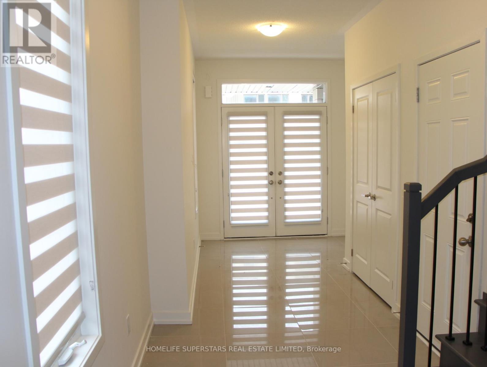 191 Squire Crescent, Oakville, Ontario  L4H 7C3 - Photo 13 - W12595168