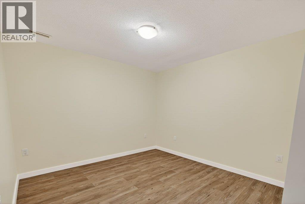 171 4 Street Se, Salmon Arm, British Columbia  V1E 1H7 - Photo 42 - 10370404