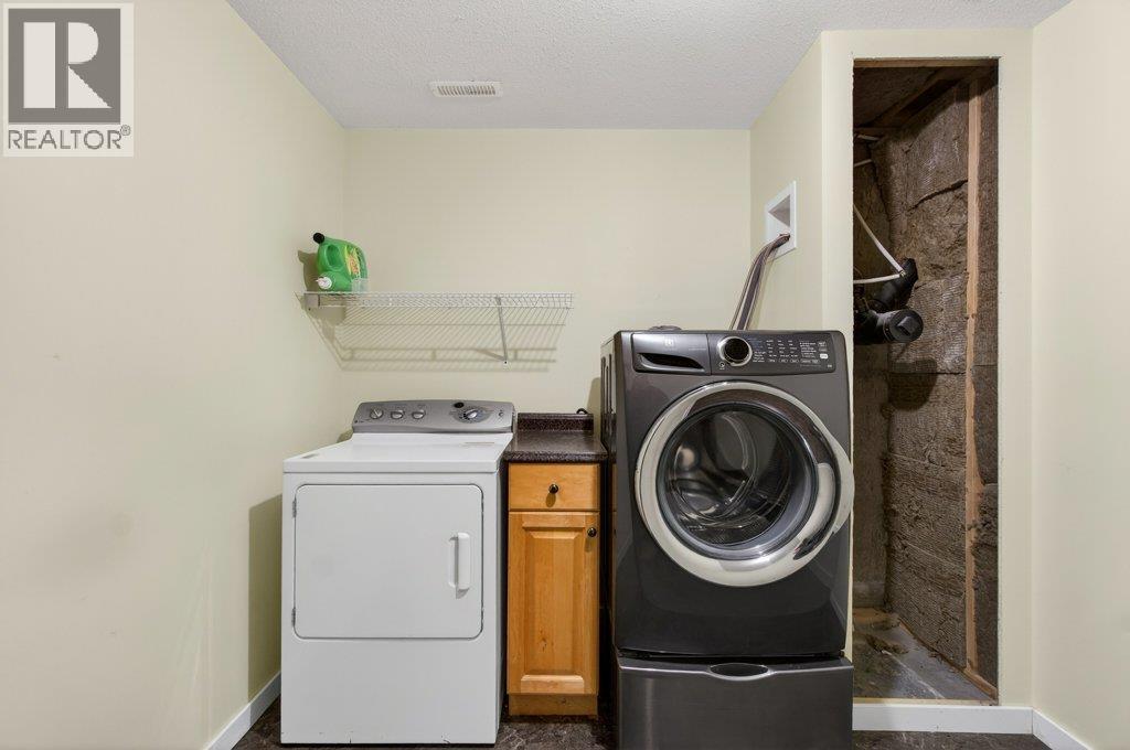 171 4 Street Se, Salmon Arm, British Columbia  V1E 1H7 - Photo 45 - 10370404