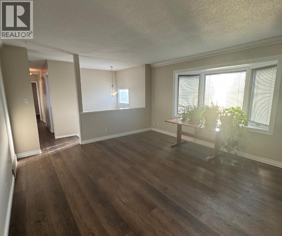 10716 105 Avenue, Fort St. John, British Columbia  V1J 2N1 - Photo 9 - R3071550