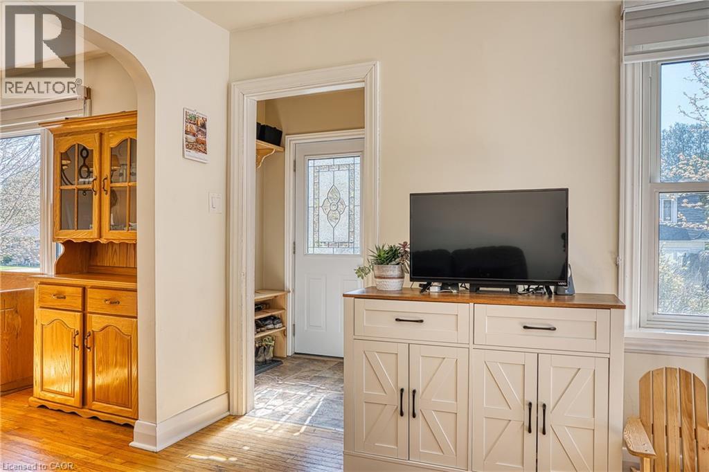 487 York Avenue N, Listowel, Ontario N4W 2X6 - Photo 8 - 40789745