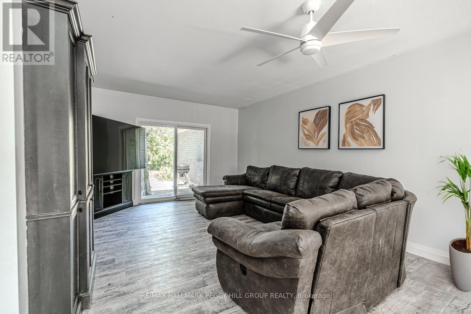 106 Musky Bay Road, Georgian Bay, Ontario  L0K 1S0 - Photo 6 - X12595048