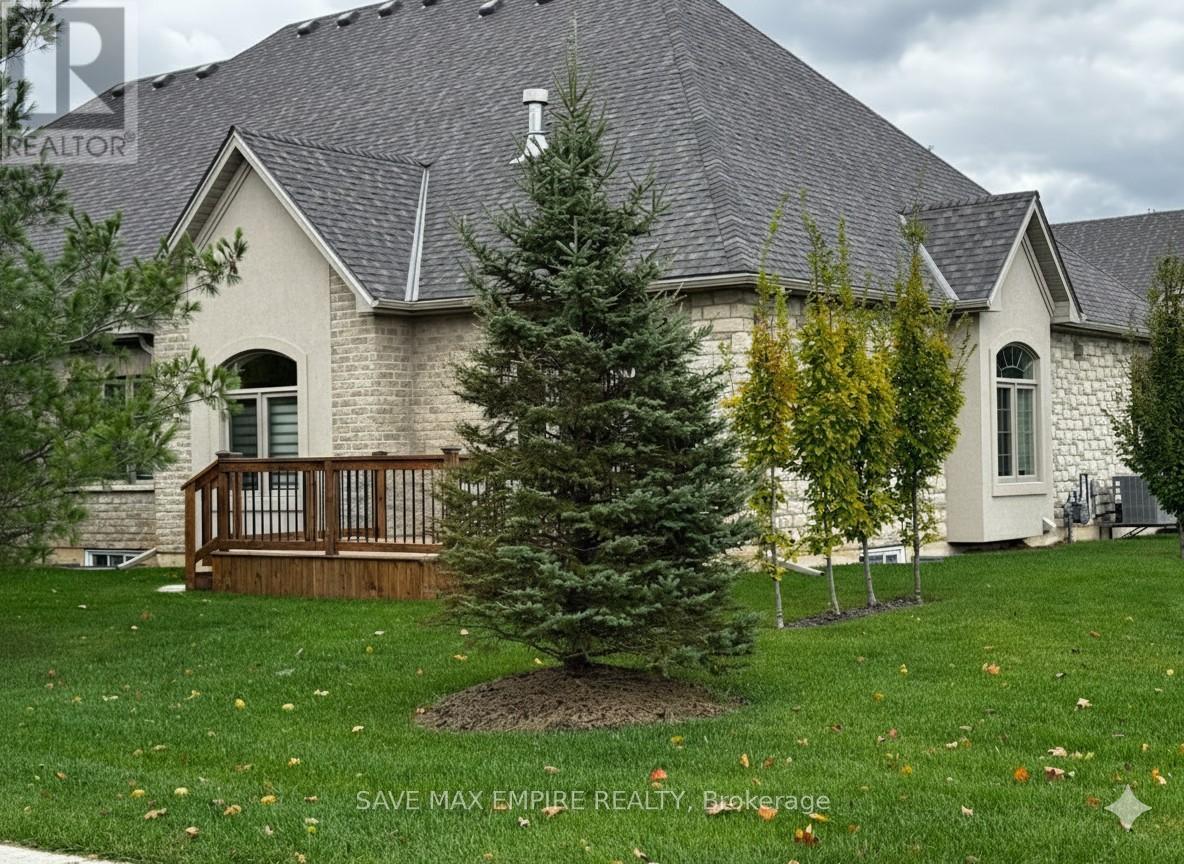 404 - 5 Wood Haven Drive, Tillsonburg, Ontario  N4G 0A8 - Photo 5 - X12595136