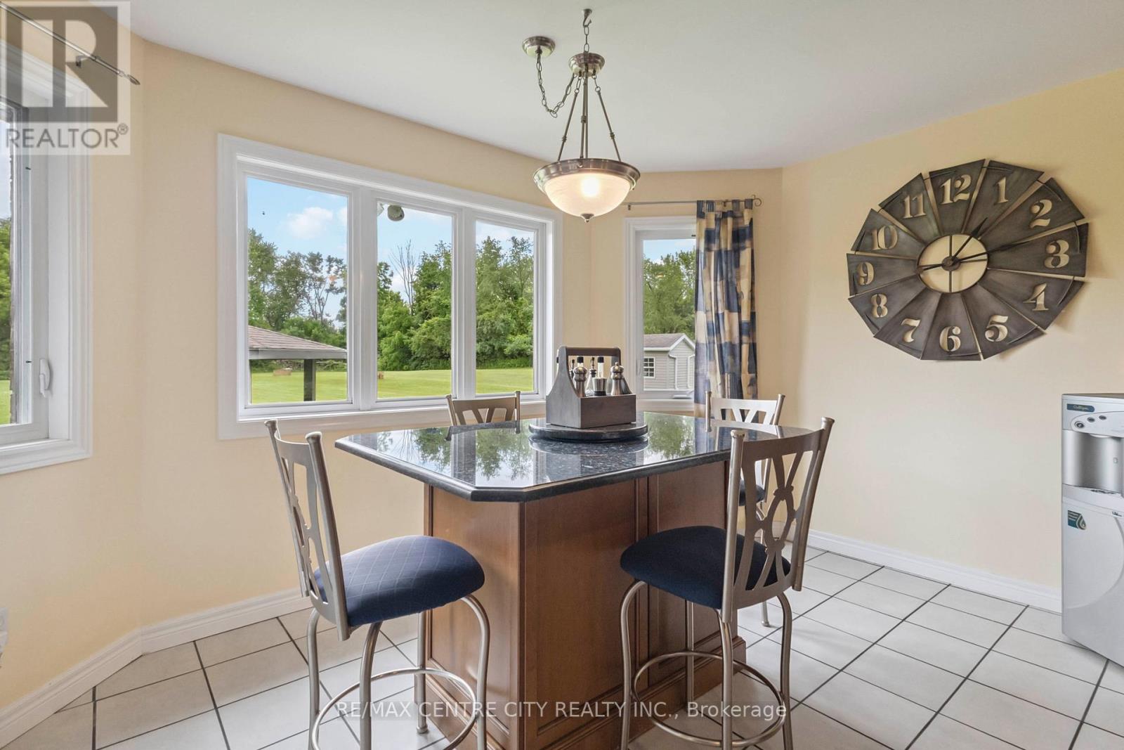 1839 Parkhurst Avenue, London East, Ontario  N5V 2C4 - Photo 15 - X12595204