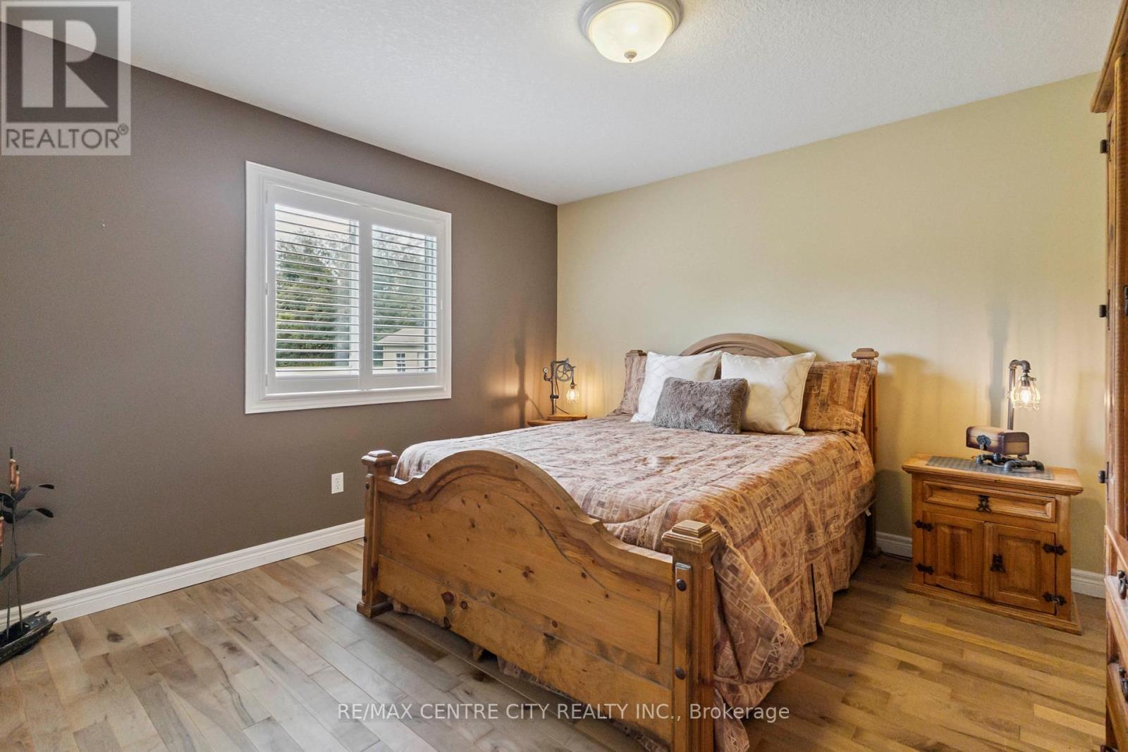 1839 Parkhurst Avenue, London East, Ontario  N5V 2C4 - Photo 21 - X12595204