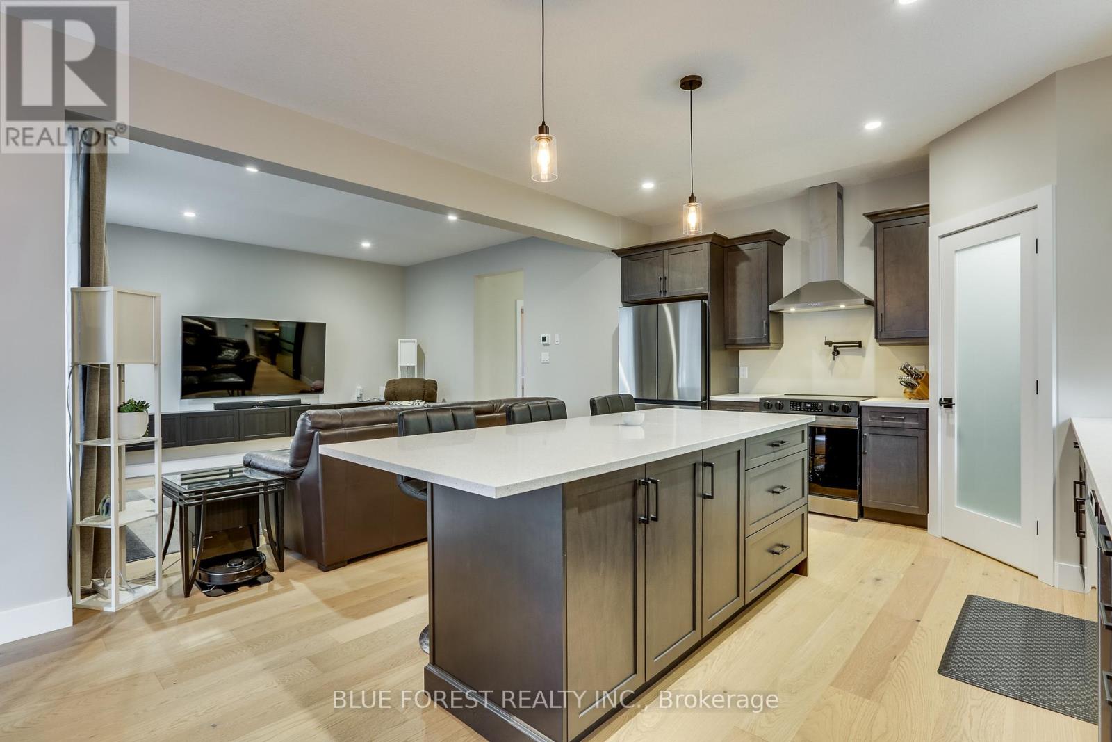 146 Concession Street, Ingersoll, Ontario  N5C 3K8 - Photo 10 - X12595240