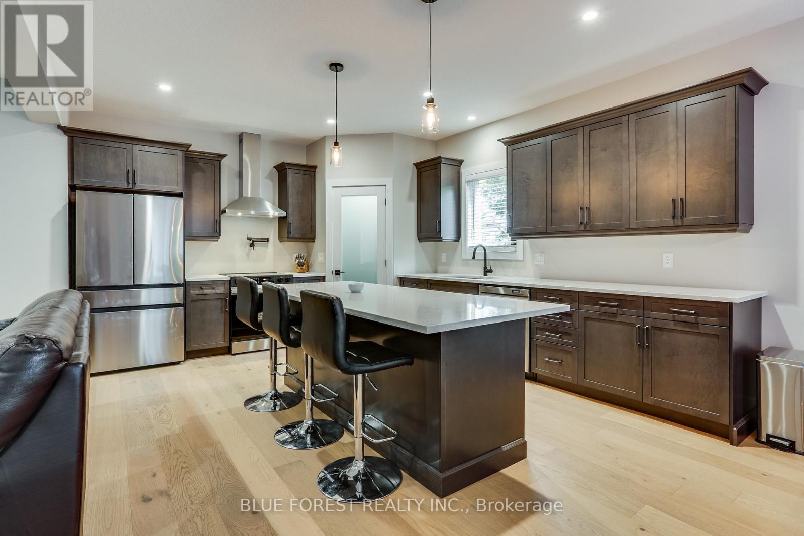 146 Concession Street, Ingersoll, Ontario  N5C 3K8 - Photo 9 - X12595240