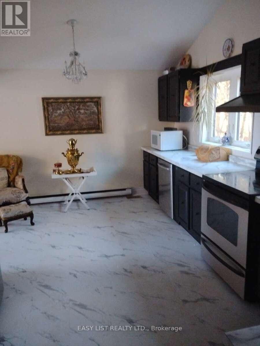 571 Rideau River Road, Montague, Ontario  K0G 1N0 - Photo 14 - X12595248