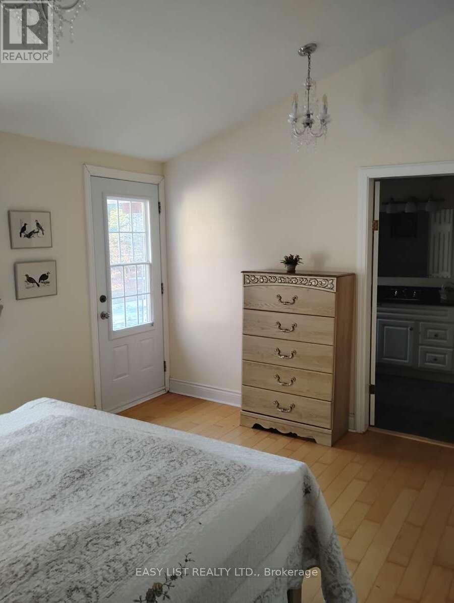 571 Rideau River Road, Montague, Ontario  K0G 1N0 - Photo 18 - X12595248