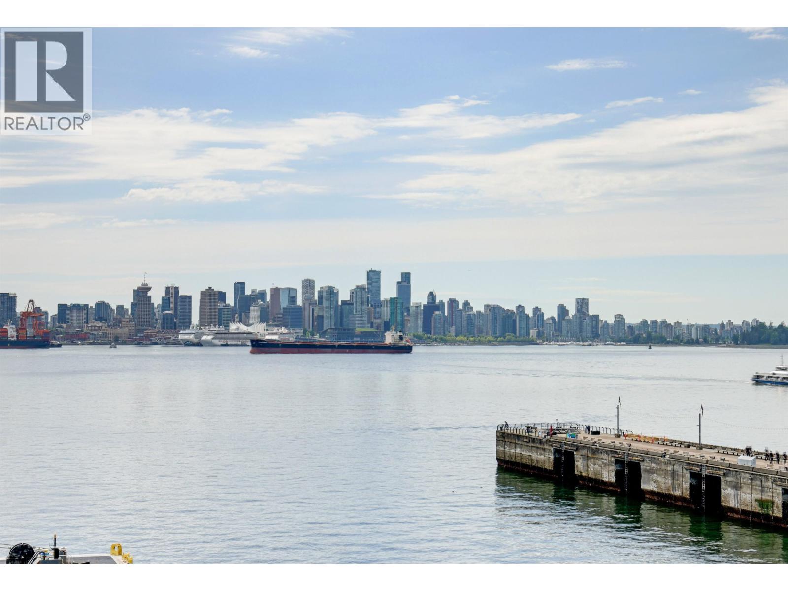 501 185 Victory Ship Way, North Vancouver, British Columbia  V7L 0G2 - Photo 1 - R3071546