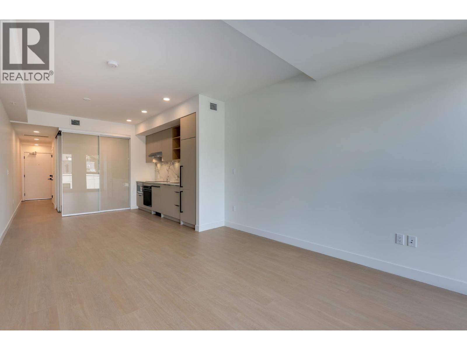 564 422 E 3rd Street, North Vancouver, British Columbia  V7L 0K1 - Photo 10 - R3071548