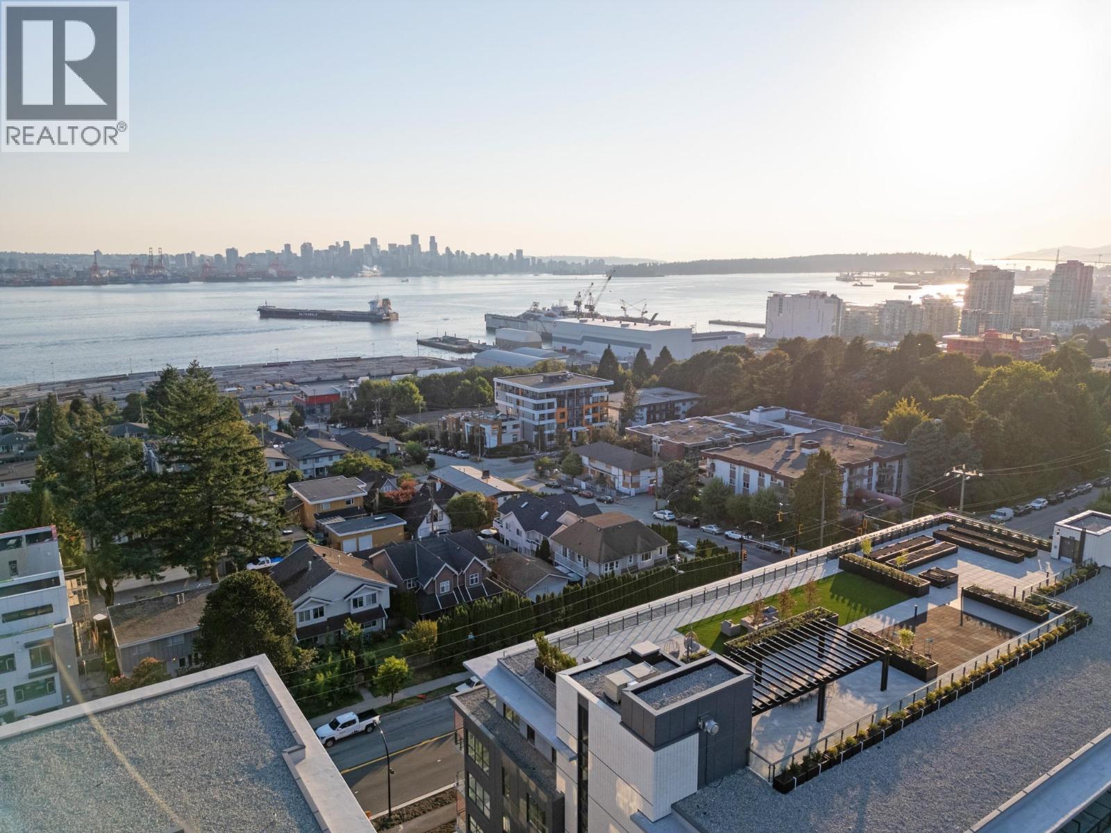 564 422 E 3rd Street, North Vancouver, British Columbia  V7L 0K1 - Photo 34 - R3071548