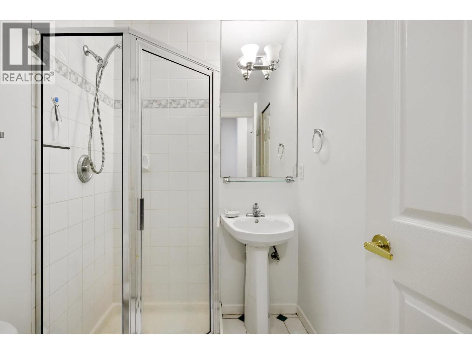 45 7831 Garden City Road, Richmond, British Columbia V6Y 4A3 - Photo 8 - R3071560