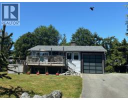 246 Lee St Ucluelet, Ucluelet, Ca