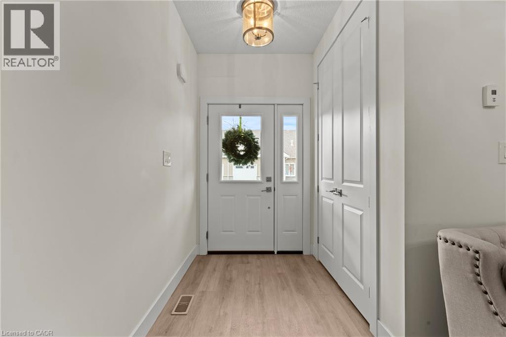 744 W Nelson Street W Unit# 31, Port Dover, Ontario  N0A 1N0 - Photo 3 - 40791918