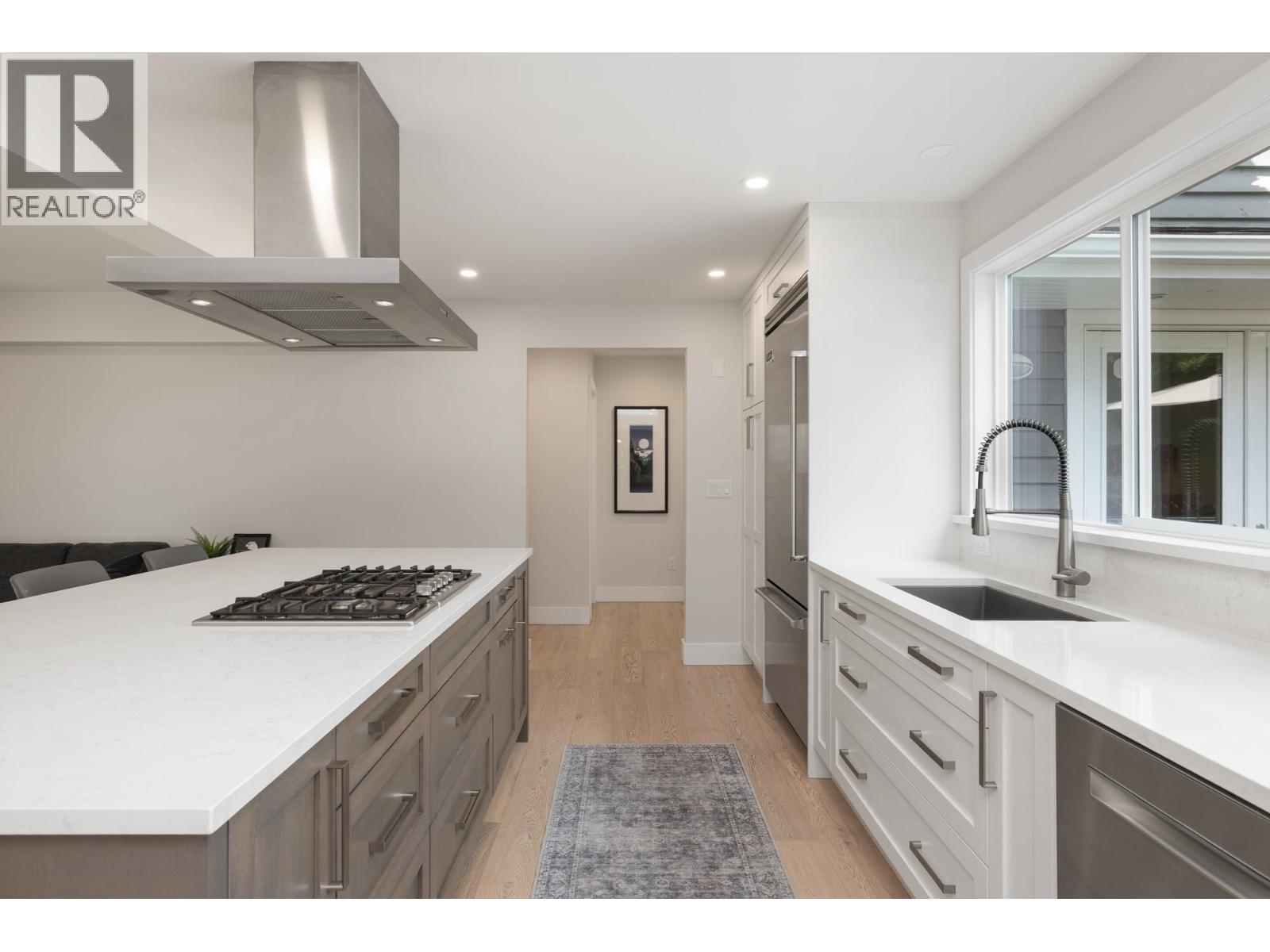 2678 Ailsa Crescent, North Vancouver, British Columbia  V7K 2B2 - Photo 13 - R3071537