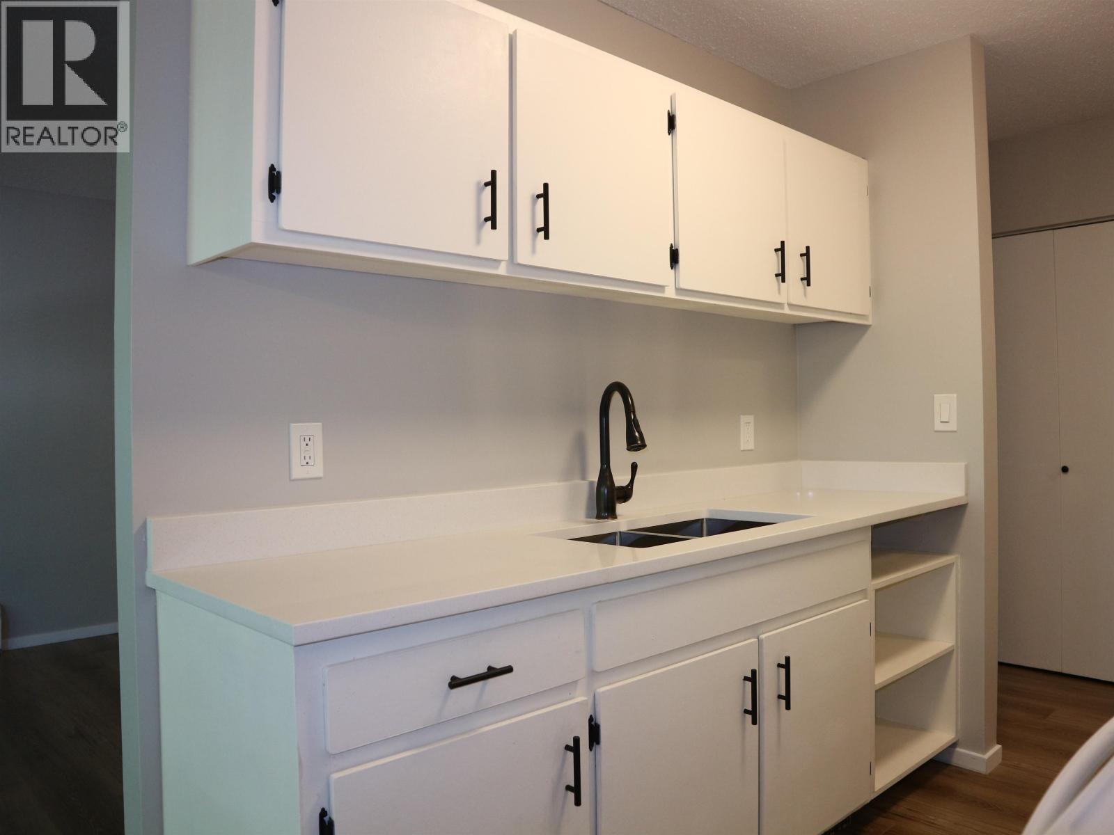 306 8060 Ryan Road, Richmond, British Columbia  V7A 2E5 - Photo 8 - R3071545